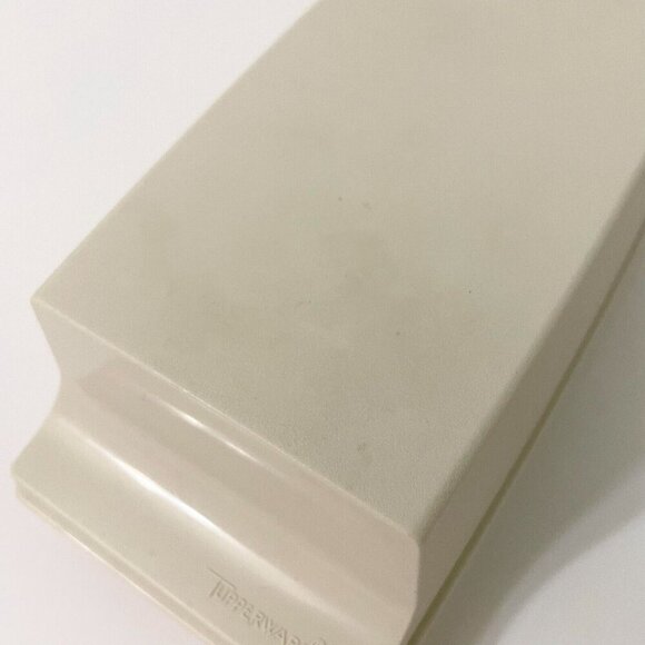 Vintage Tupperware Butter Dish Holder 1511-6 - Picture 14 of 16
